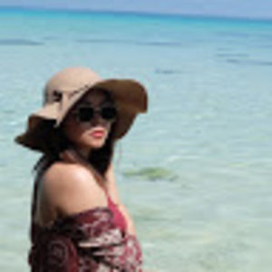 Meet your Posher, Maria camille